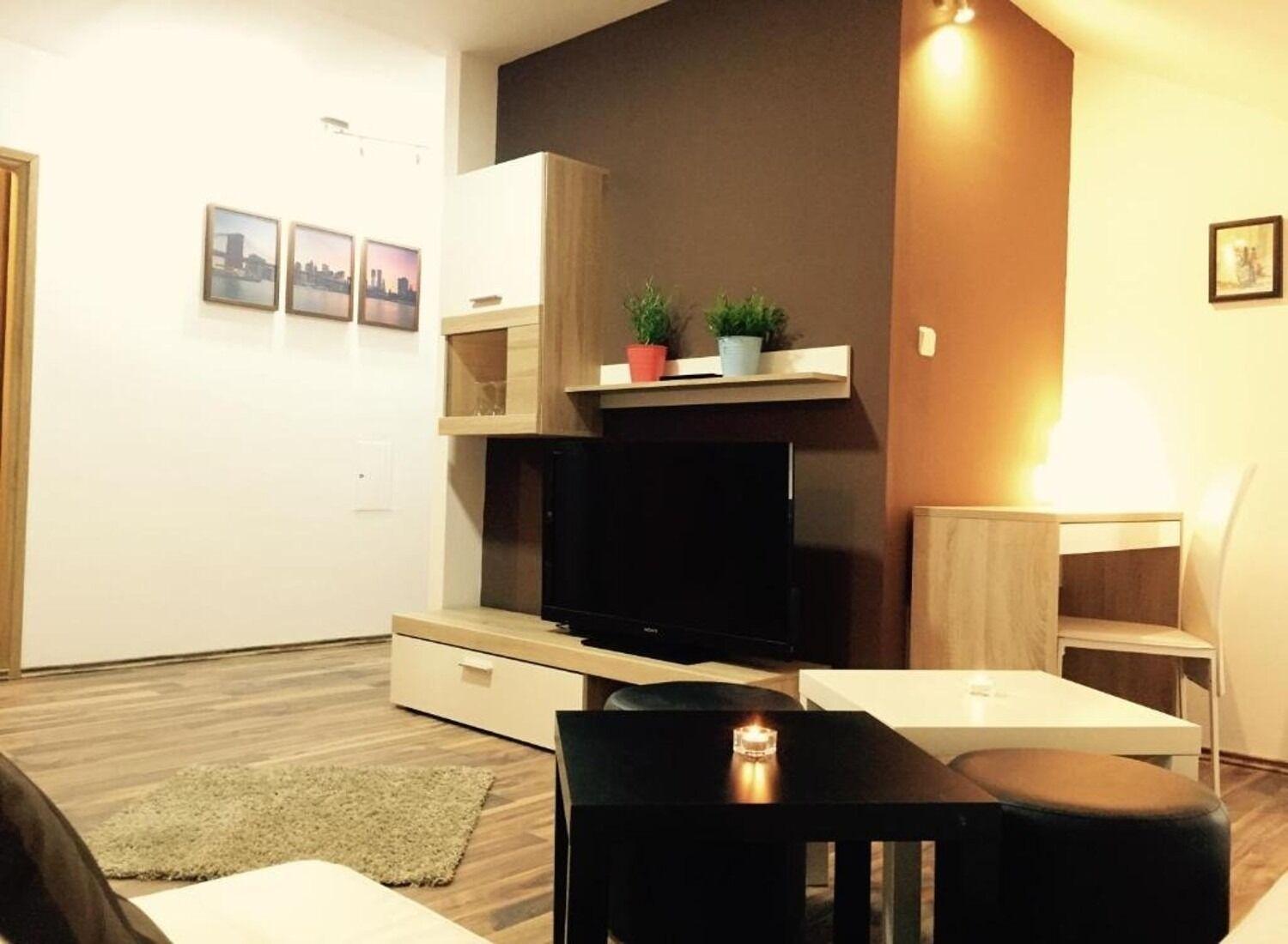 Apartments San - With Pool; Rakovica Exterior foto